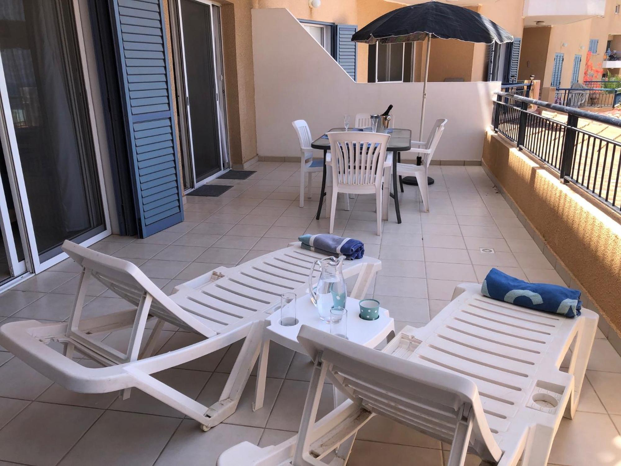 Kings Palace - Stylish 2 Bed Apartment With Sea Views Paphos Exteriér fotografie